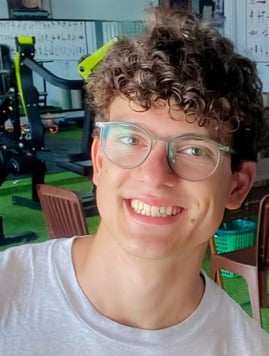 20251124_231607207_iOS