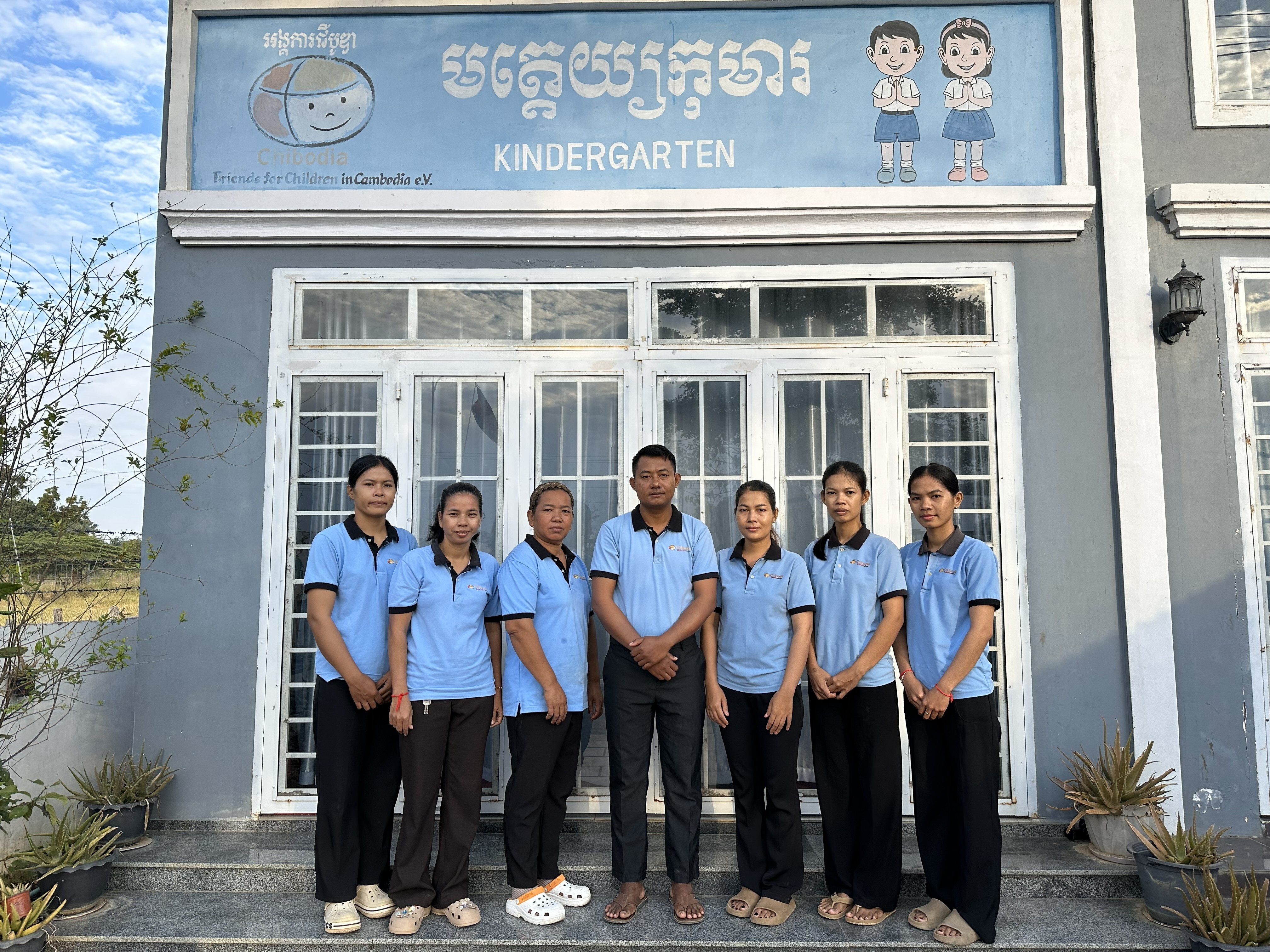 20251202_001011346_iOS_1